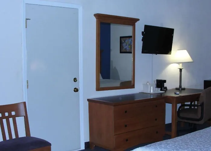 Hotel Surestay By Western Greenville