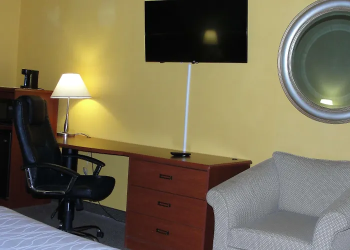 Surestay By Western Hotel 3*