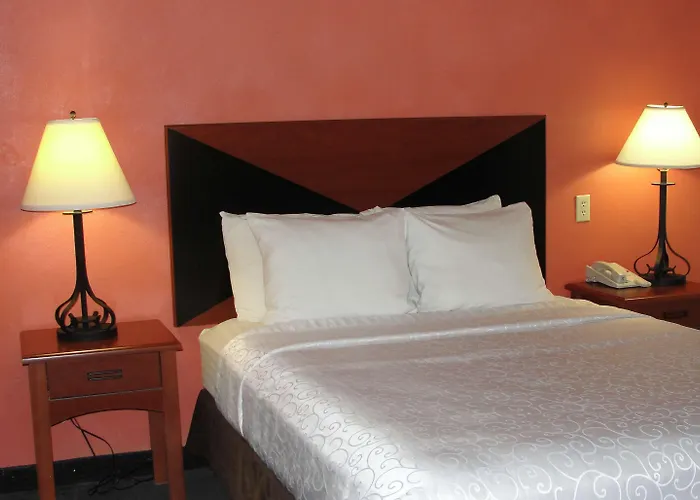 Surestay By Western 3* Greenville
