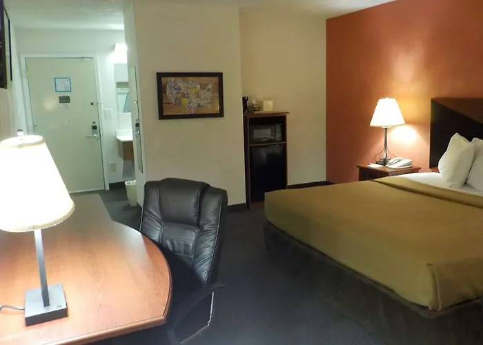 Hotel Surestay By Western Greenville