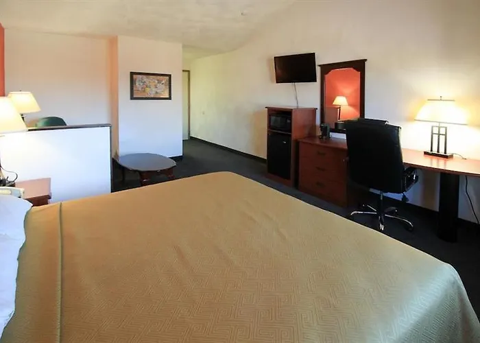 Surestay By Western Hotel Greenville